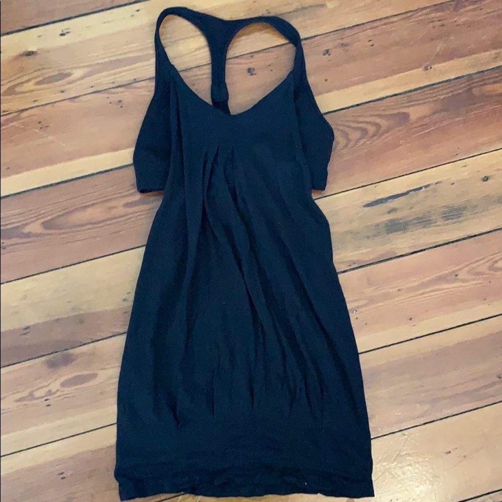 Lululemon cutout black tank